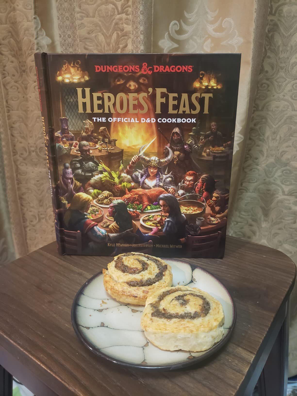 Heroes' Feast (Dungeons & Dragons): The Official D&D Cookbook customer photo 1
