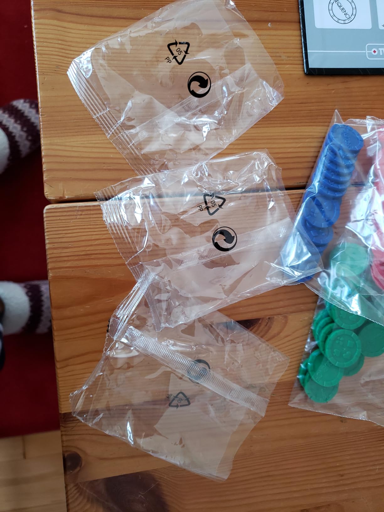 SEQUENCE- Original SEQUENCE Game with Folding Board, Cards and Chips by Jax (Packaging may Vary) White, 10.3