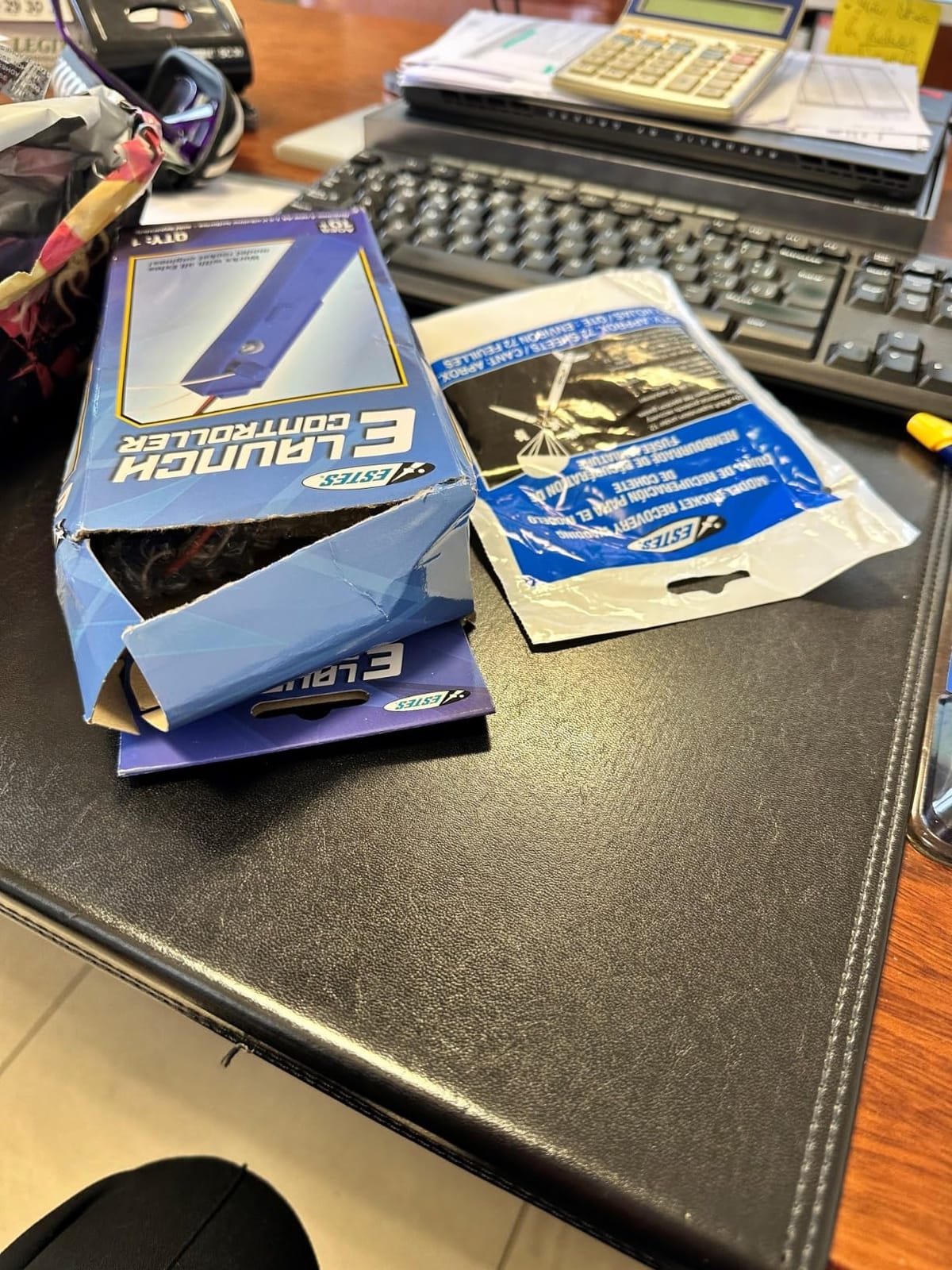 Estes 2230 E Launch Controller, Flying-Rocket-Model Launch Controller, Rocket Model Kit Accessories for Ages 10+ customer photo 1