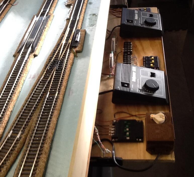 MRC Railpower 1370 Model Train Power Pack customer photo 1