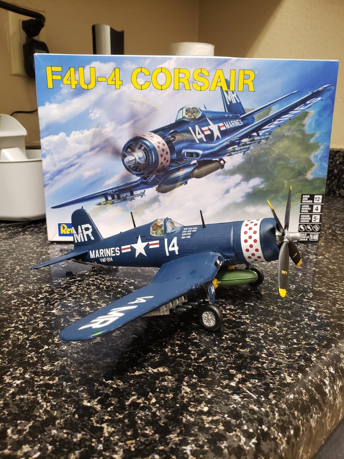 Revell Corsair F4U-4 1: 48 Scale, Green customer photo 1