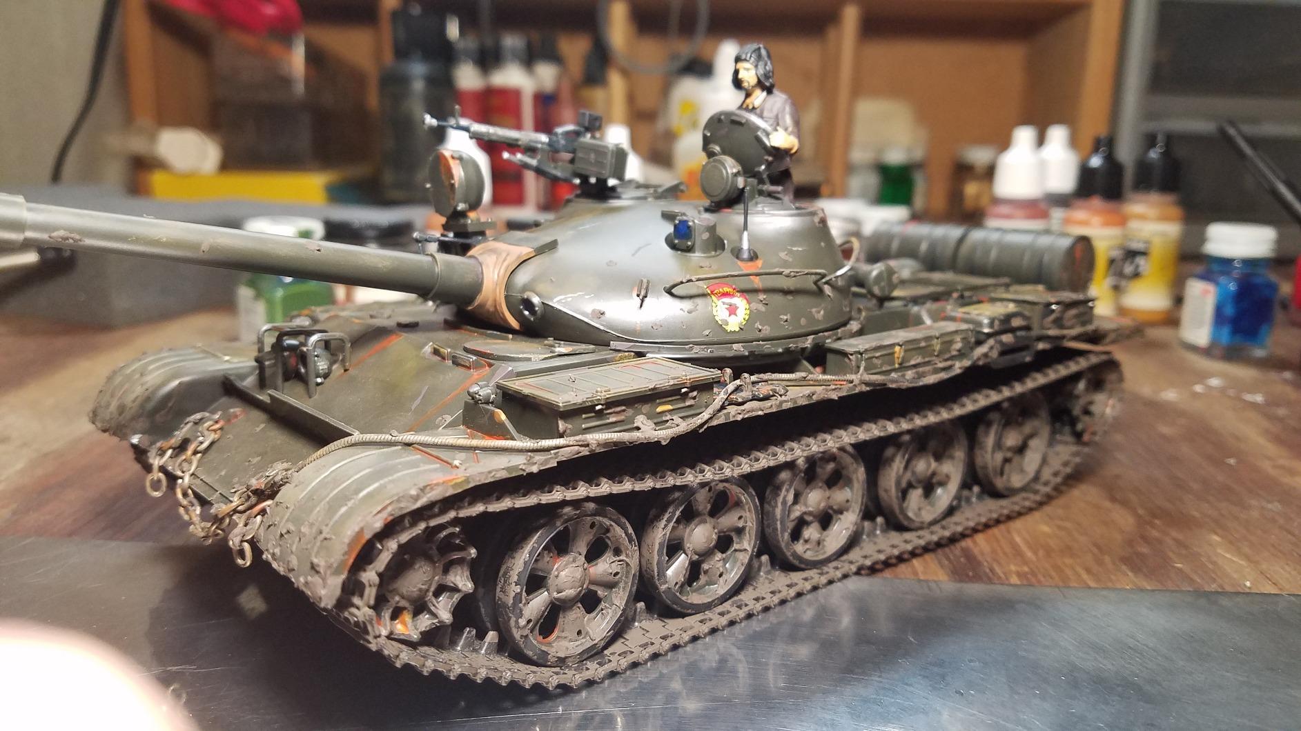 Tamiya Models Russian T-62 Tank Model Kit customer photo 2