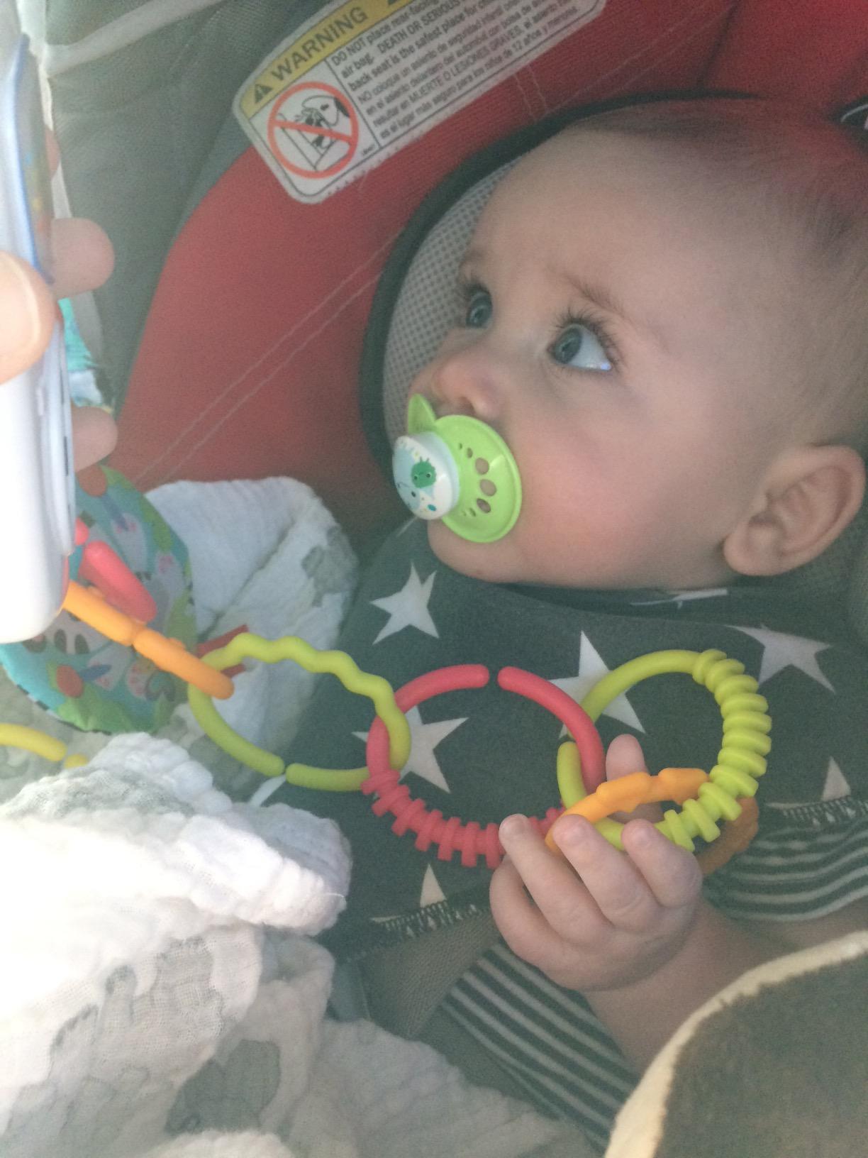 Baby Einstein Take Along Tunes Musical Toy, Ages 3 Months + customer photo 1