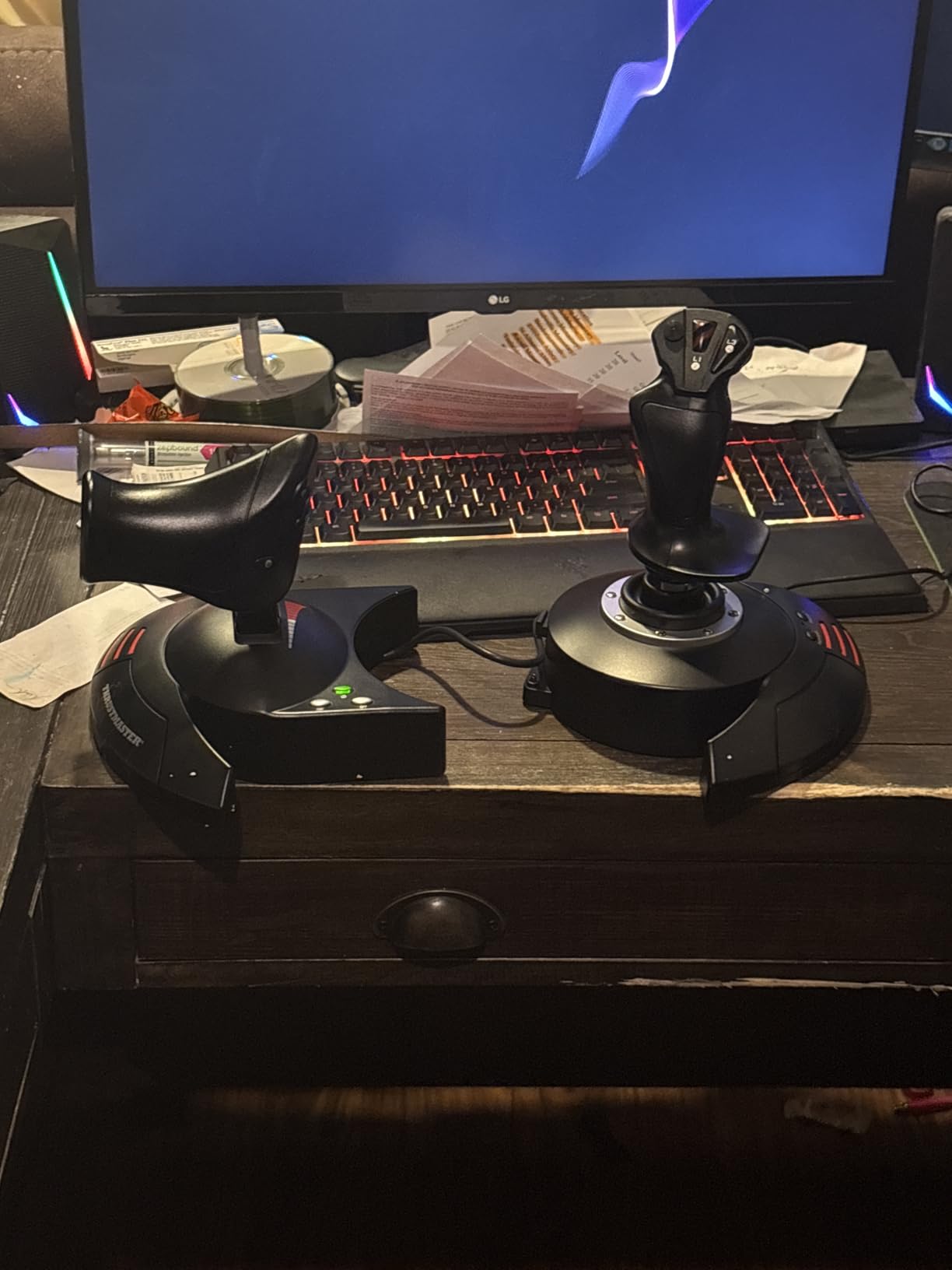 Thrustmaster T-Flight Hotas X USB Flight Sim Stick & Throttle - PC customer photo 1