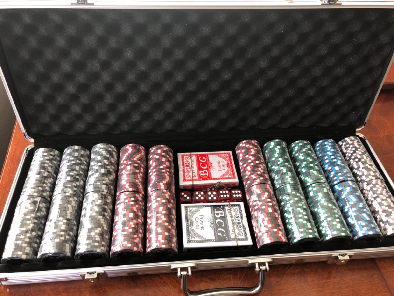 Versa Games Pro Poker Chips - Poker Set 13.5g 500 Piece Casino Clay Poker Chips with Denomination Numbers for Texas Holden - New Upgraded Poker Chip Case customer photo 2