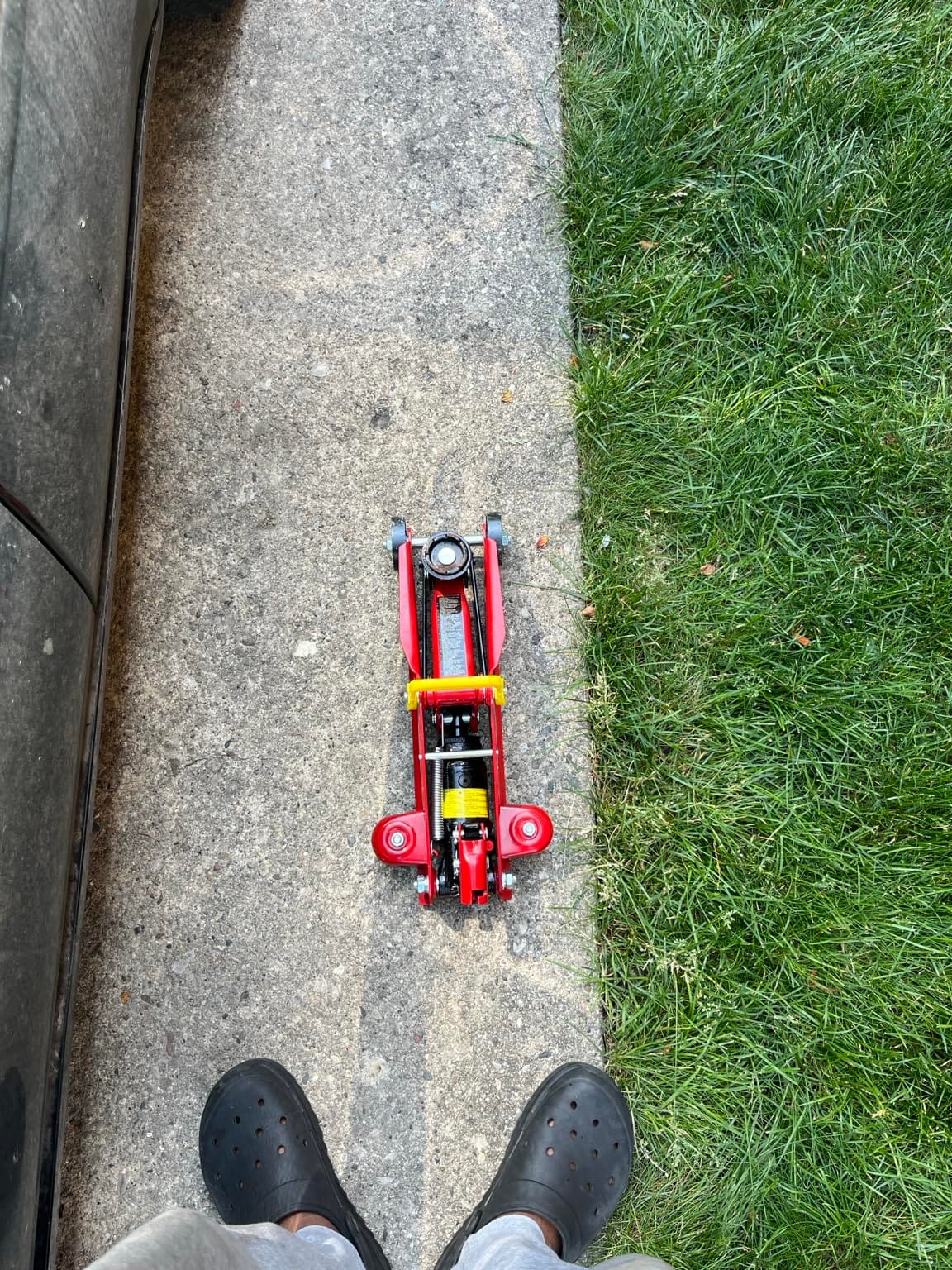 BIG RED Torin Hydraulic Trolley Floor Jack Combo with 2 Jack Stands, 2 Ton Capacity (T82001) customer photo 2