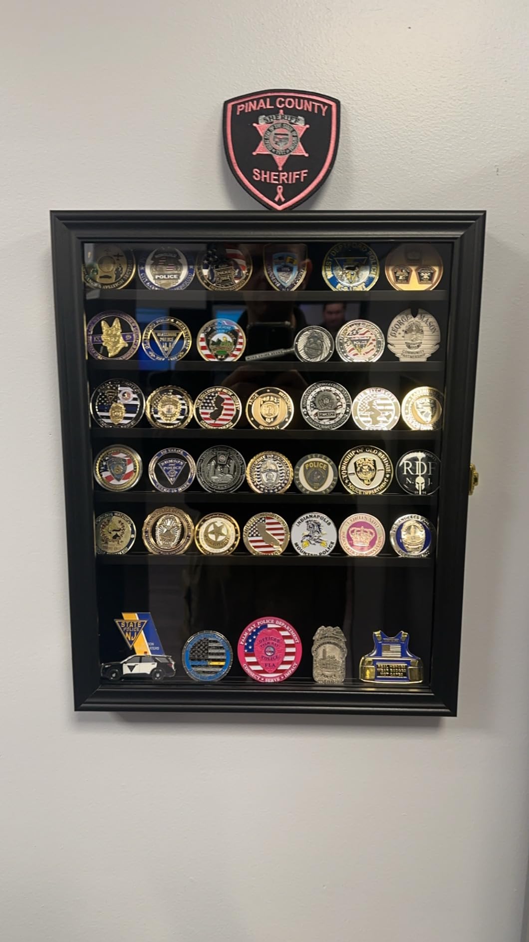 Military Challenge Coin Display Case Poker Chip Display Stand Rack Black Finish 98% UV Protection Compatible with Army Navy Air Force Marine Corps Honored Coins customer photo 1