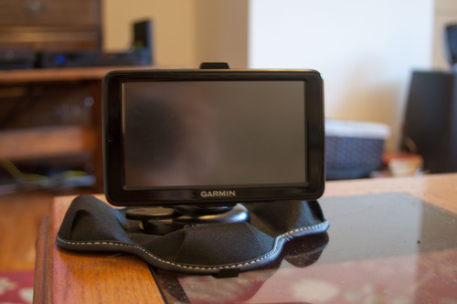 Garmin 010-10908-02 Portable Friction Mount - Frustration Free Packaging customer photo 1