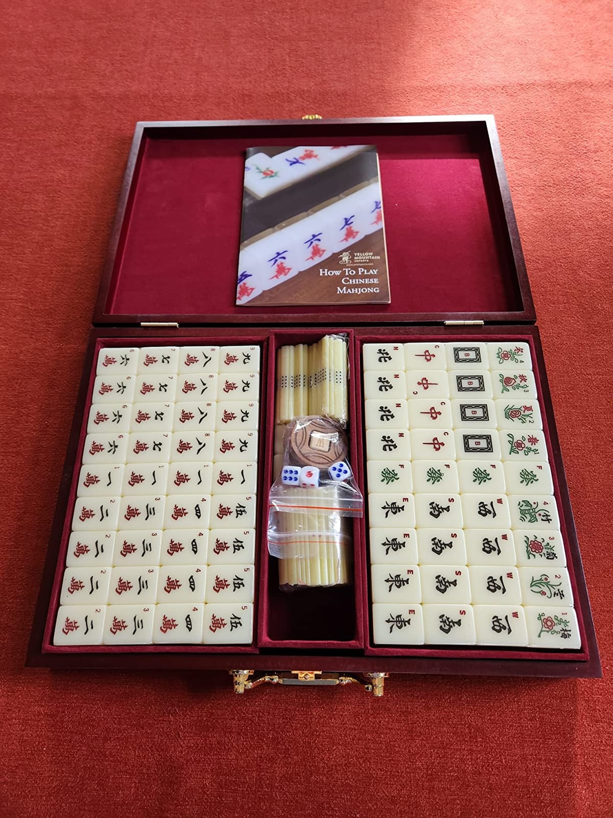 Yellow Mountain Imports Classic Chinese Mahjong Game Set, Champagne Gold - with 148 Medium Size Tiles and a Wooden Case - for Chinese Style Game Play customer photo 2