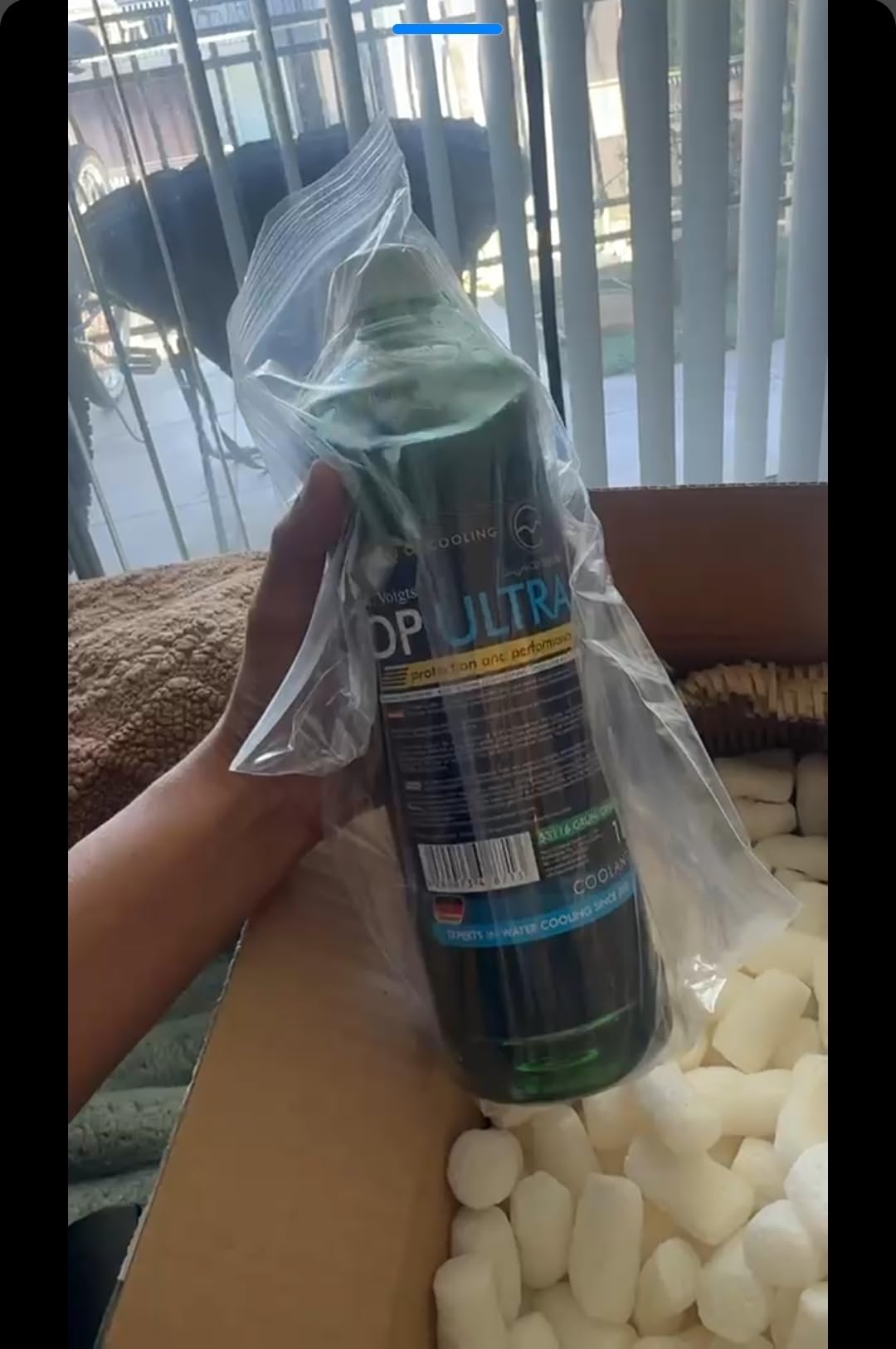Aqua Computer Double Protect Ultra 1 L | Clear Coolant, 1000 ml, Copper & Aluminium Compatible, Reduced Electrical Conductivity, Anti-Foam, Made in Germany customer photo 2