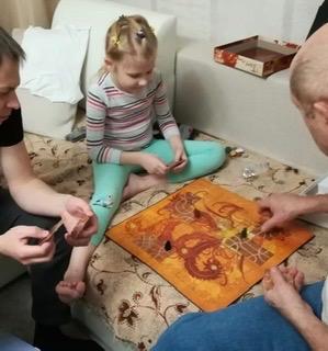 Calliope Tsuro - The Game of The Path - A Family Strategy Board Game For Adults and Kids 2-8 Players Ages 8 & Up | Award Winning customer photo 2