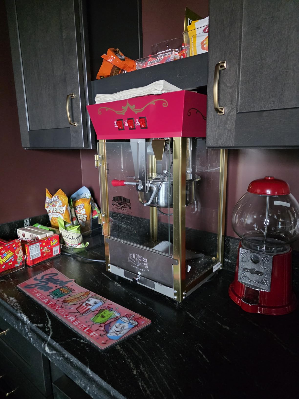 Great Northern Popcorn Matinee 8oz Popcorn Machine, Red customer photo 1