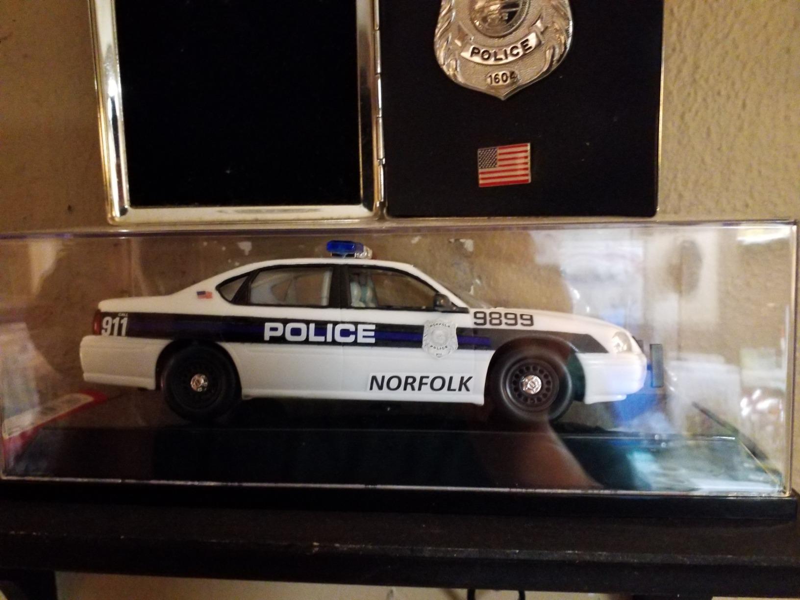 Ultra PRO Model Car Display, 1:24, Black customer photo 1