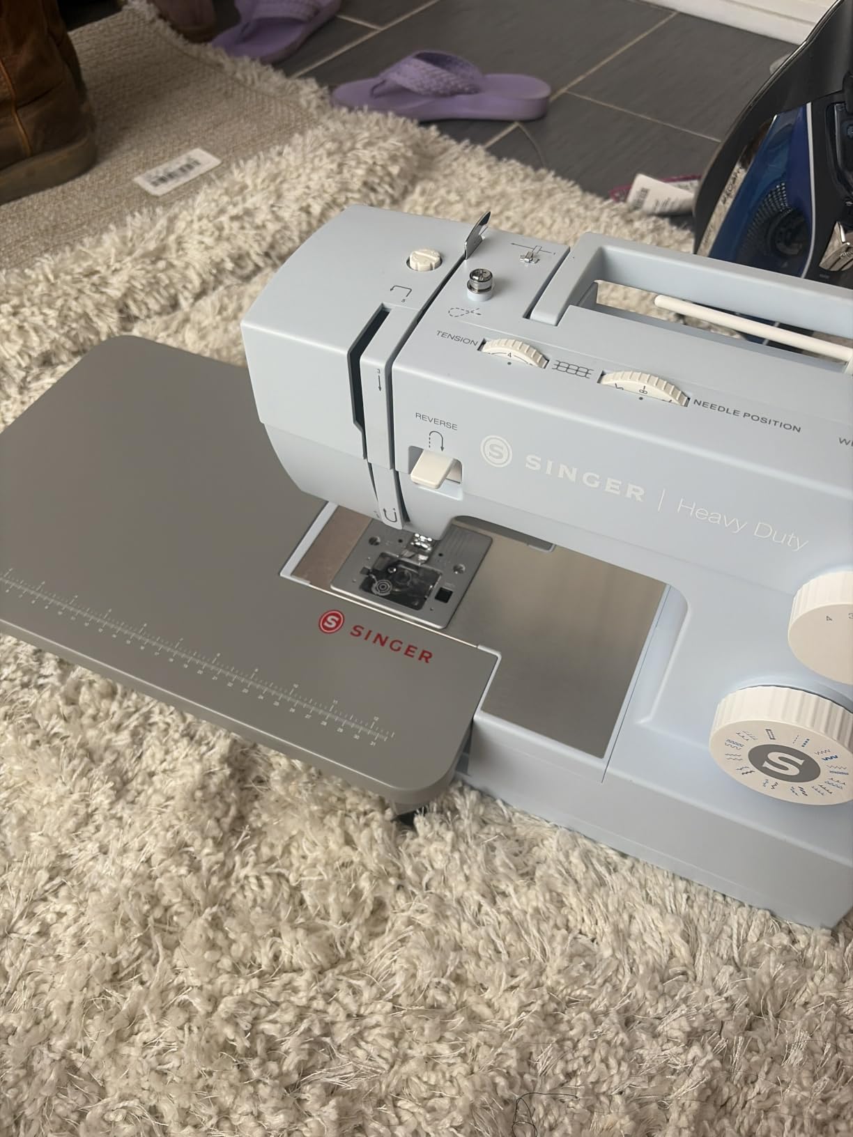 SINGER 4423 (Grey) High Speed Heavy Duty Sewing Machine with Accessory Kit | 23 stitches deliver 97 applications, 50% more power for denim and canvas, 1100 stitches/min, metal frame, 1-step buttonhole customer photo 1