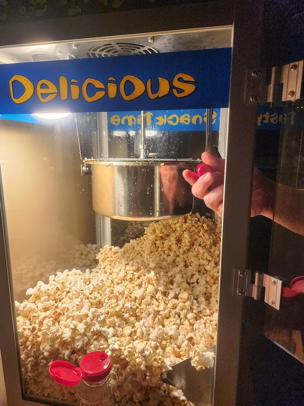 Great Northern Popcorn Company 6210 Pop Heaven Commercial Quality Popcorn Popper Machine, 12 Ounce, Blue customer photo 2