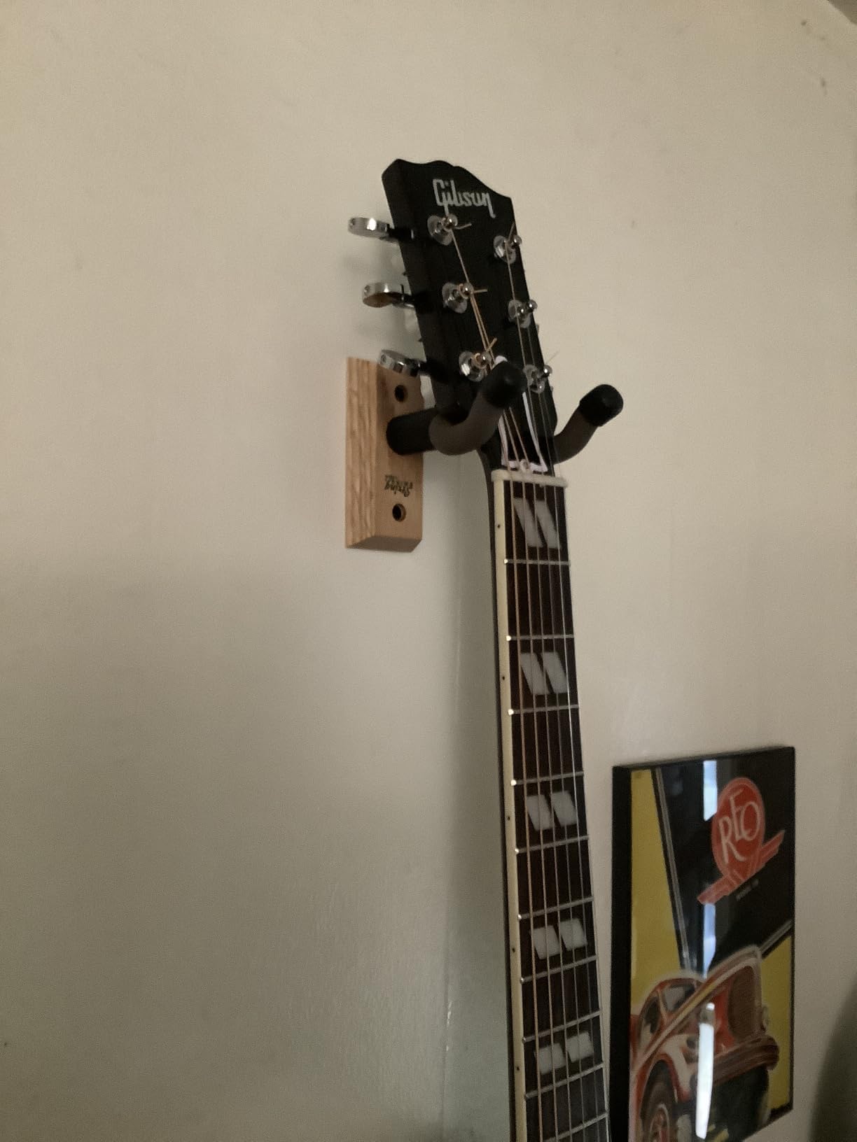 String Swing CC01K-BW Guitar Hanger and Guitar Wall Mount Bracket Holder for Acoustic and Electric Guitars Black Walnut customer photo 2