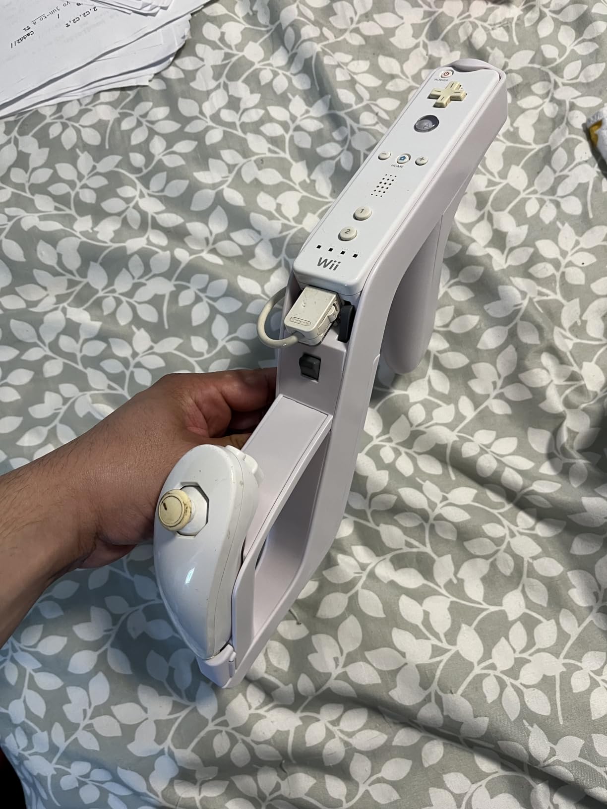 OSTENT Light Gun Attachment for Nintendo Wii/Wii U Remote Nunchuck Zapper Shooting Games Color White customer photo 1