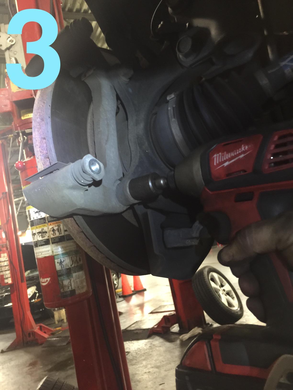 Milwaukee 2656-20 M18 18V 1/4 Inch Lithium Ion Hex Impact Driver with 1,500 Inch Pounds of Torque and LED Lighting Array (Battery Not Included, Power Tool Only) customer photo 1