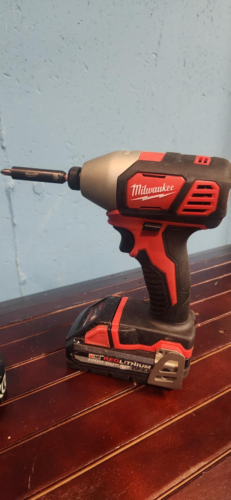 Milwaukee 2656-20 M18 18V 1/4 Inch Lithium Ion Hex Impact Driver with 1,500 Inch Pounds of Torque and LED Lighting Array (Battery Not Included, Power Tool Only) customer photo 2
