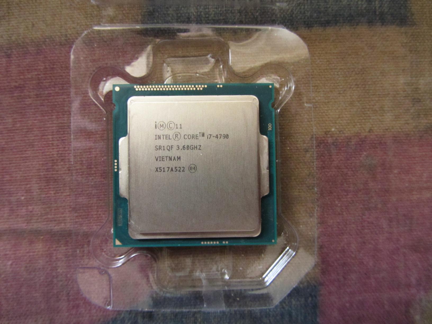 Intel Core i7-4790 Processor - BX80646I74790 customer photo 2