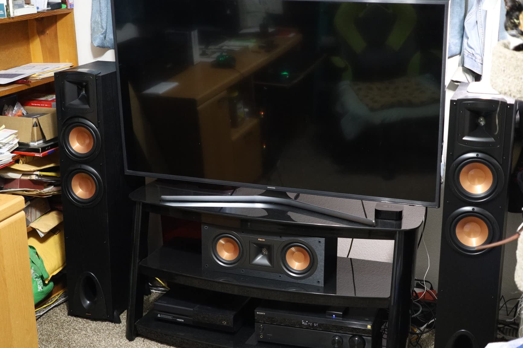 Klipsch Reference R-25C Reference Two-Way Center Channel Speaker, 400W Peak Power customer photo 1