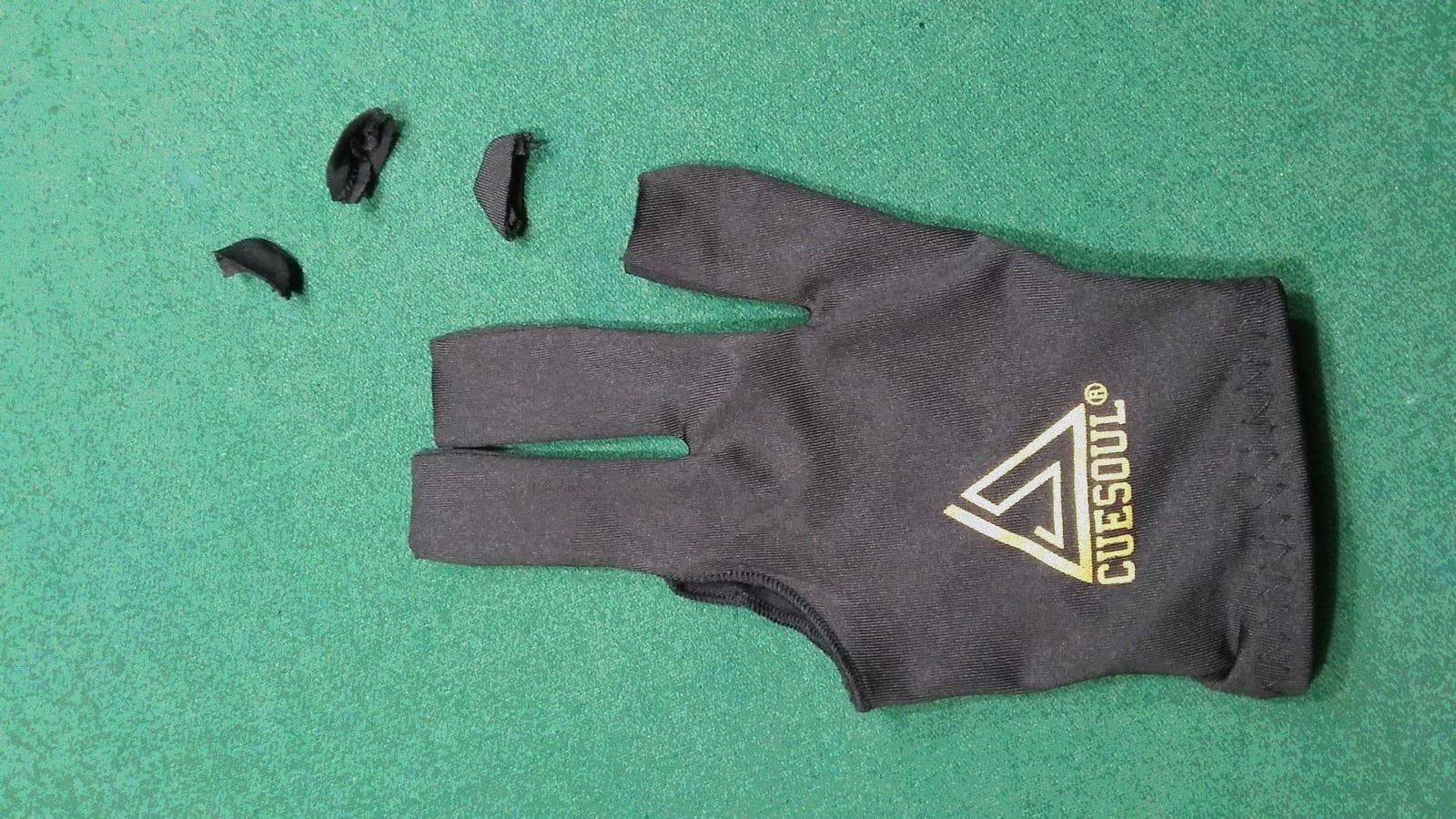 CUESOUL 10pcs/Set 3 Finger Billiards Gloves Pool Cue Gloves customer photo 2