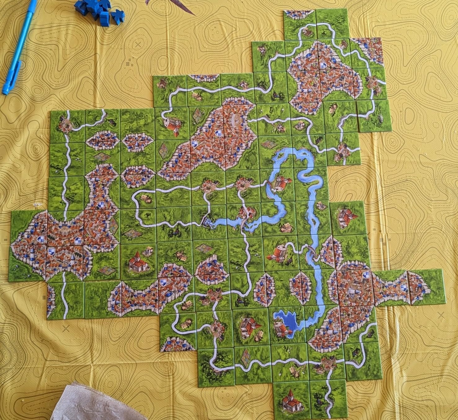Carcassonne Board Game - Classic Tile Placement Strategy, Medieval Adventure for Adults & Families, 2-5 Players Ages 7+, 35 Minute Playtime customer photo 1