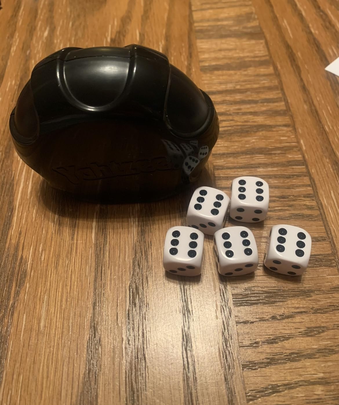 Hasbro Gaming Yahtzee Game, Fast-Playing Dice Games for Kids, Teens, and Adults, Strategy Games, Family Games for Kids, 2 or More Players, Ages 8 and Up customer photo 1