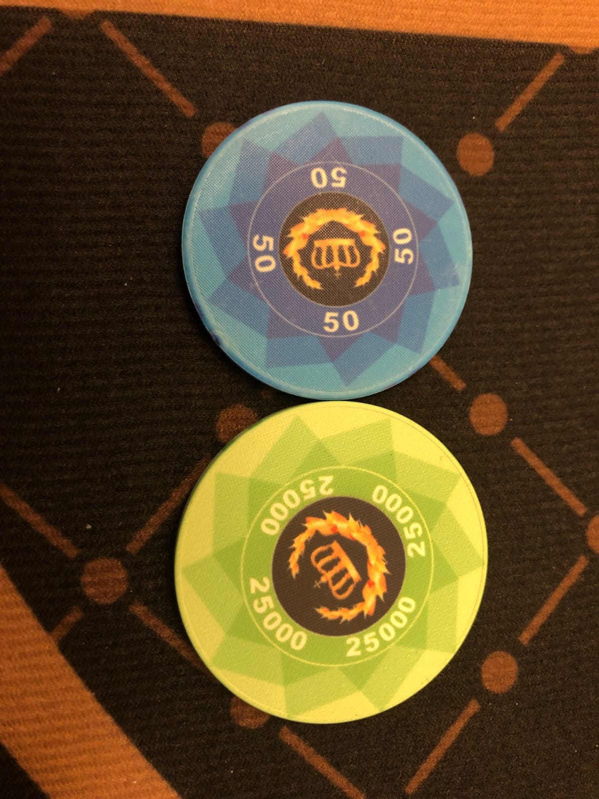 Laurel Crown 10gm Ceramic Poker Chip Sample Set - 12 New Chips customer photo 1