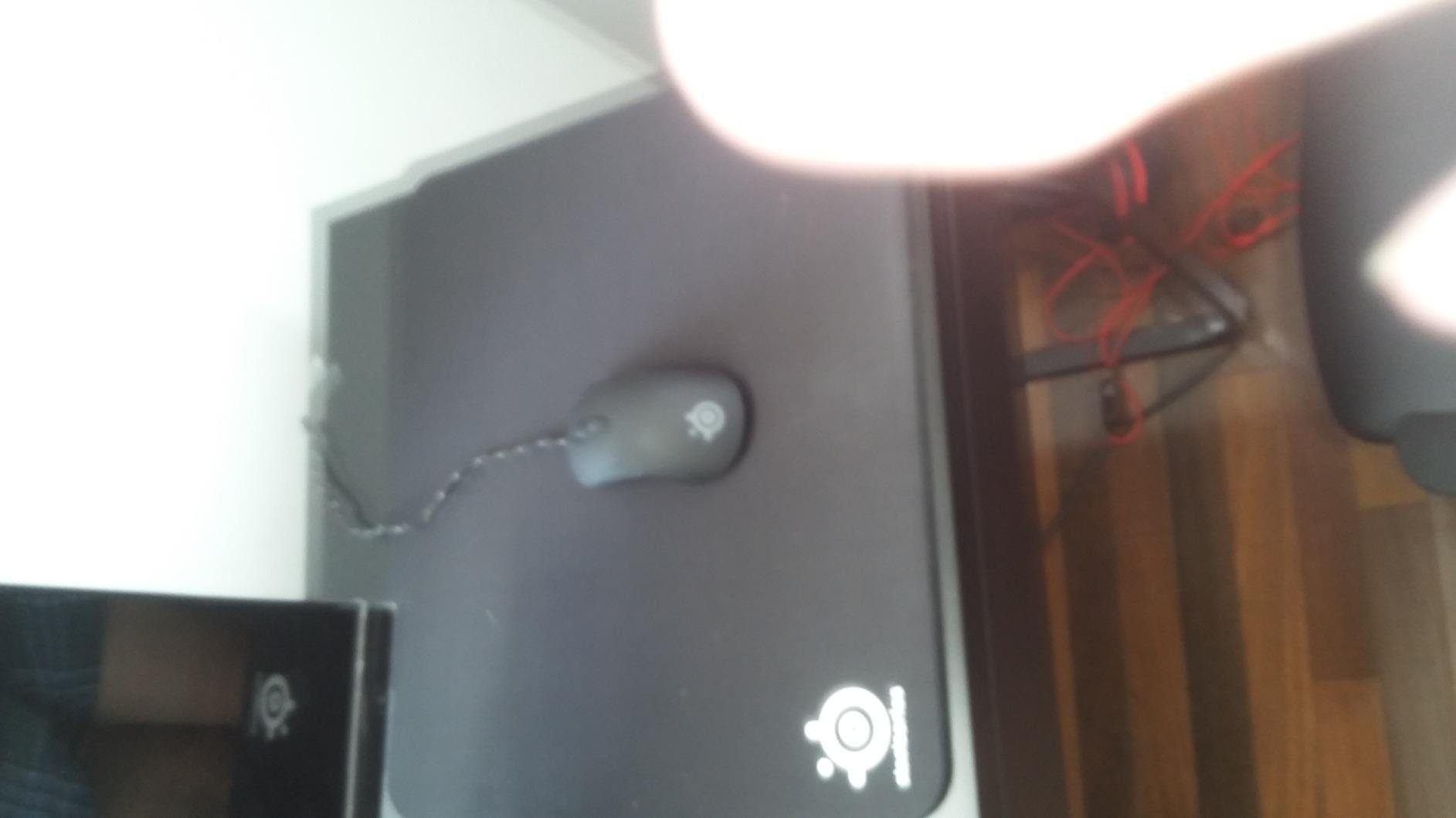SteelSeries QcK Gaming Mouse Pad - XXL Thick Cloth - Sized to Cover Desks customer photo 2