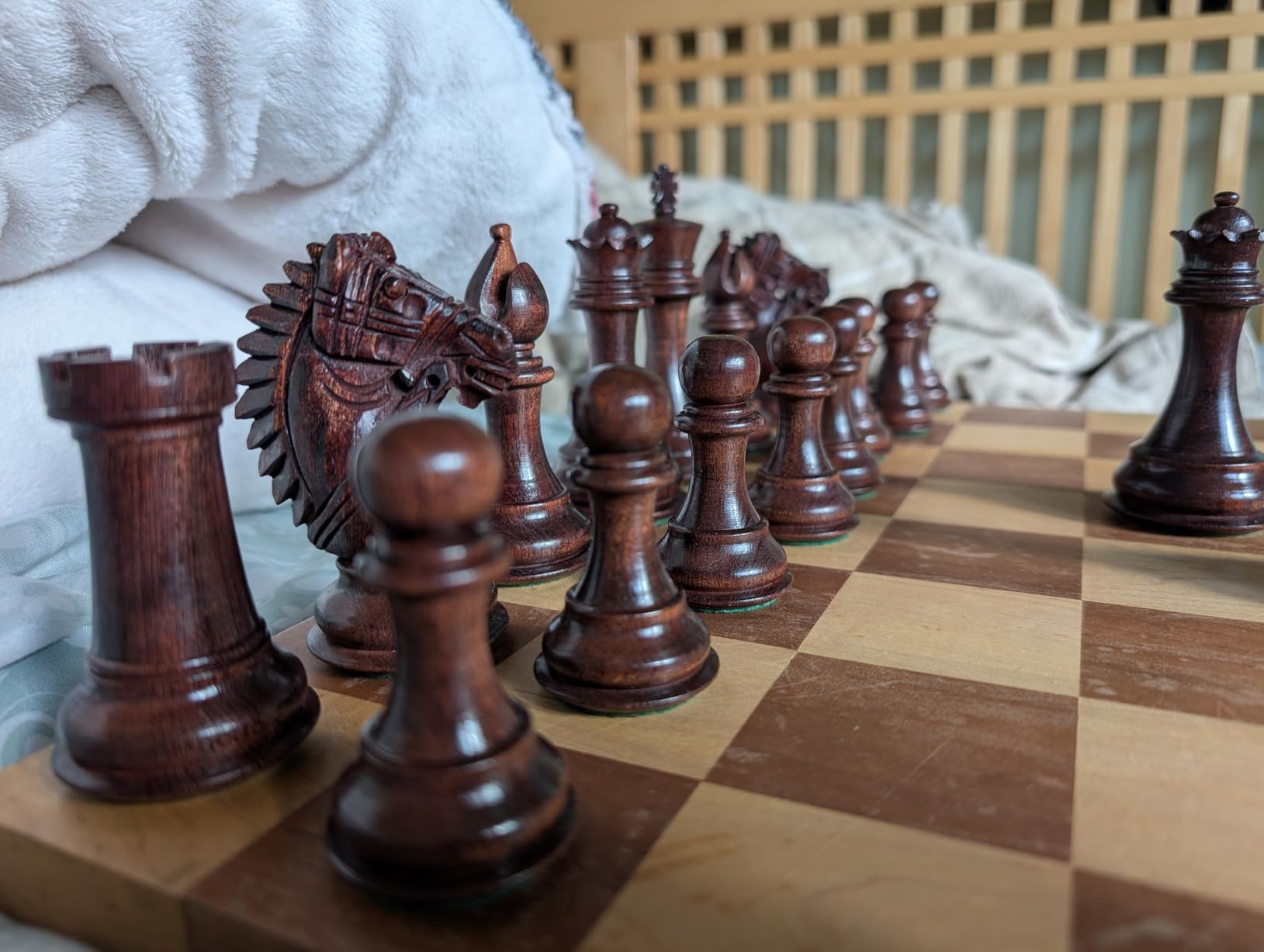 House of Chess - Ringy Rosewood/Boxwood Chess Pieces Rio Staunton 4.0