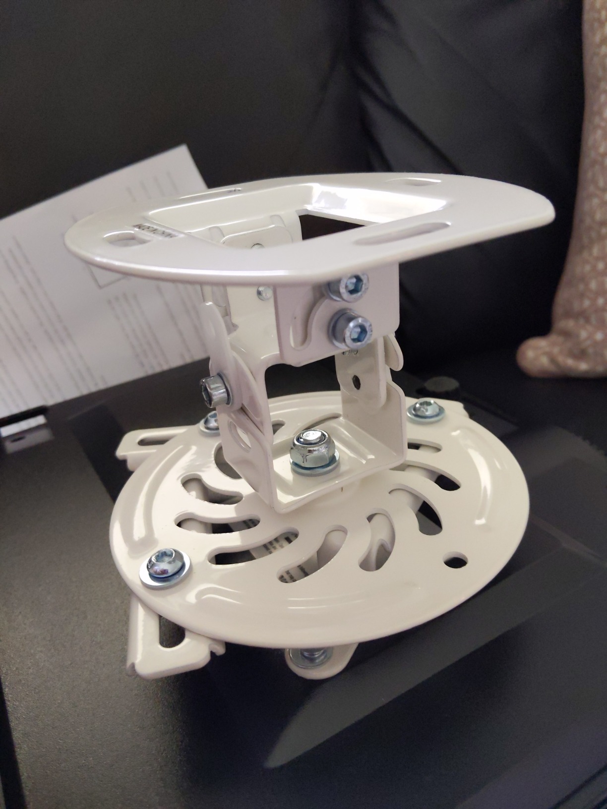 VIVO Universal Adjustable Ceiling Projector, Projection Mount Extending Arms Mounting Bracket, White, MOUNT-VP01W customer photo 1
