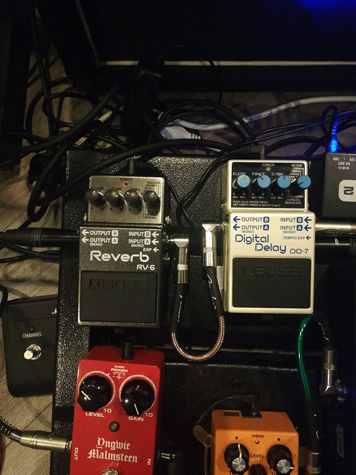 BOSS RV-6 Reverb Guitar Pedal (RV-6) customer photo 1
