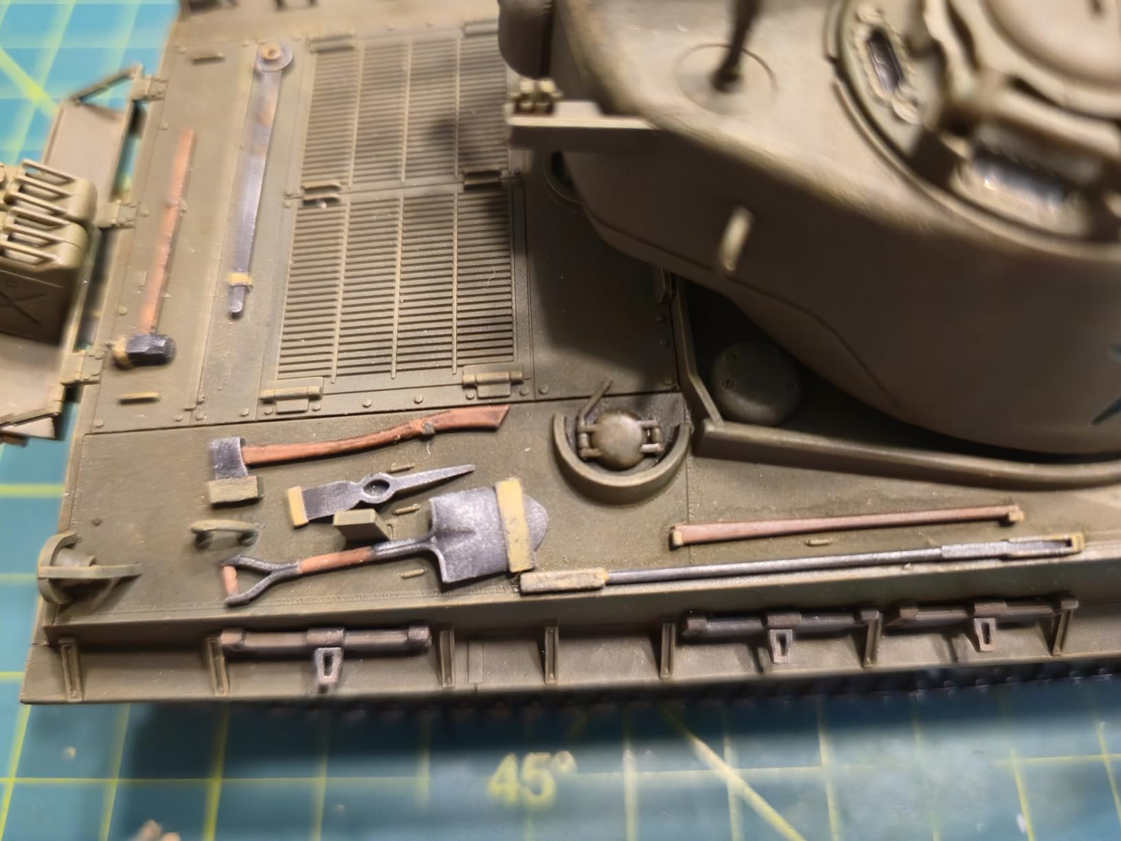 Tamiya 35346 1/35 US Medium Tank M4A3E8 Sherman Plastic Model Kit customer photo 1