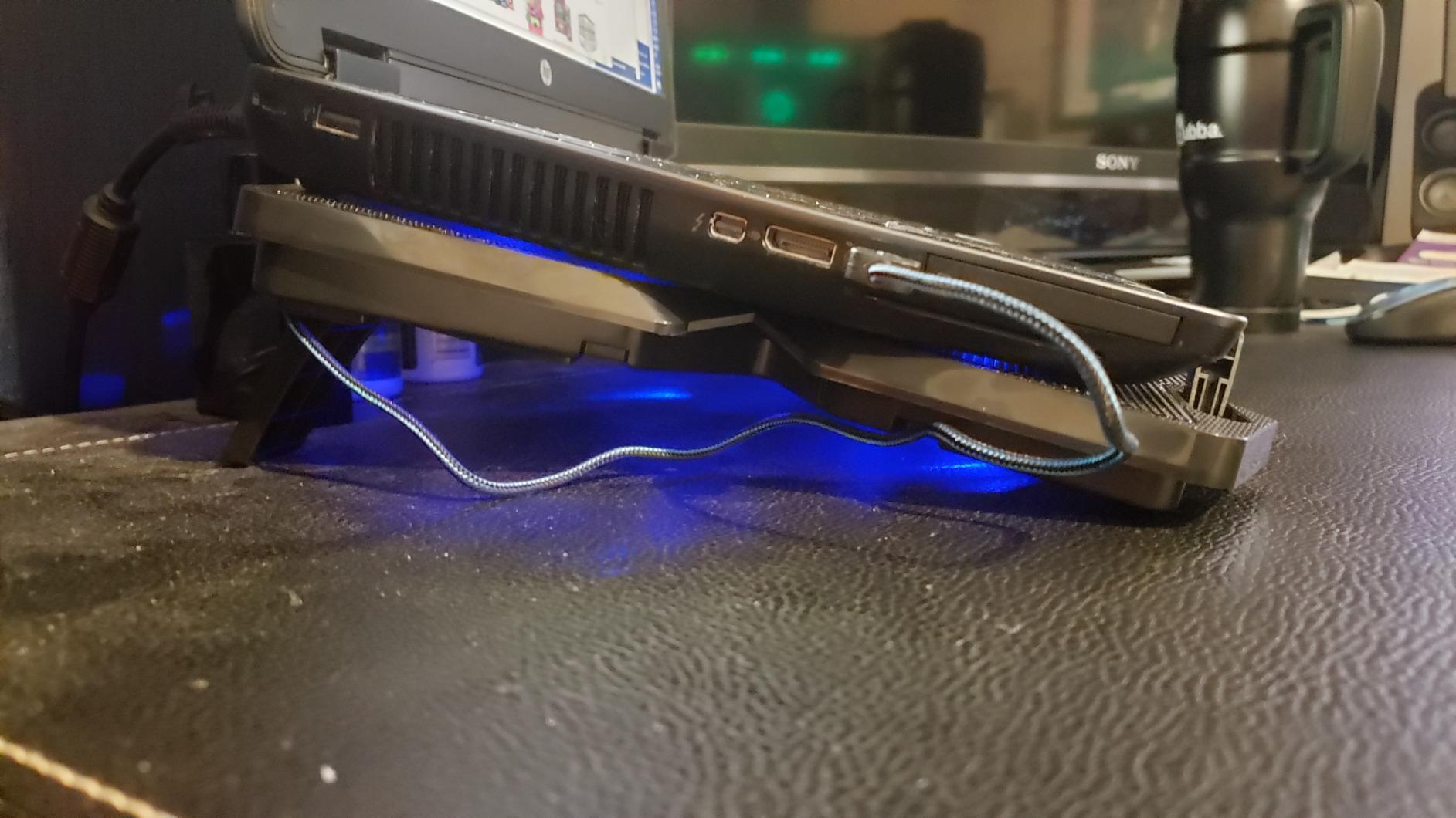KLIM Wind Laptop Cooling Pad - New Version - 4 Cooling Fans at 1200 RPM - USB Fan - Blue customer photo 1