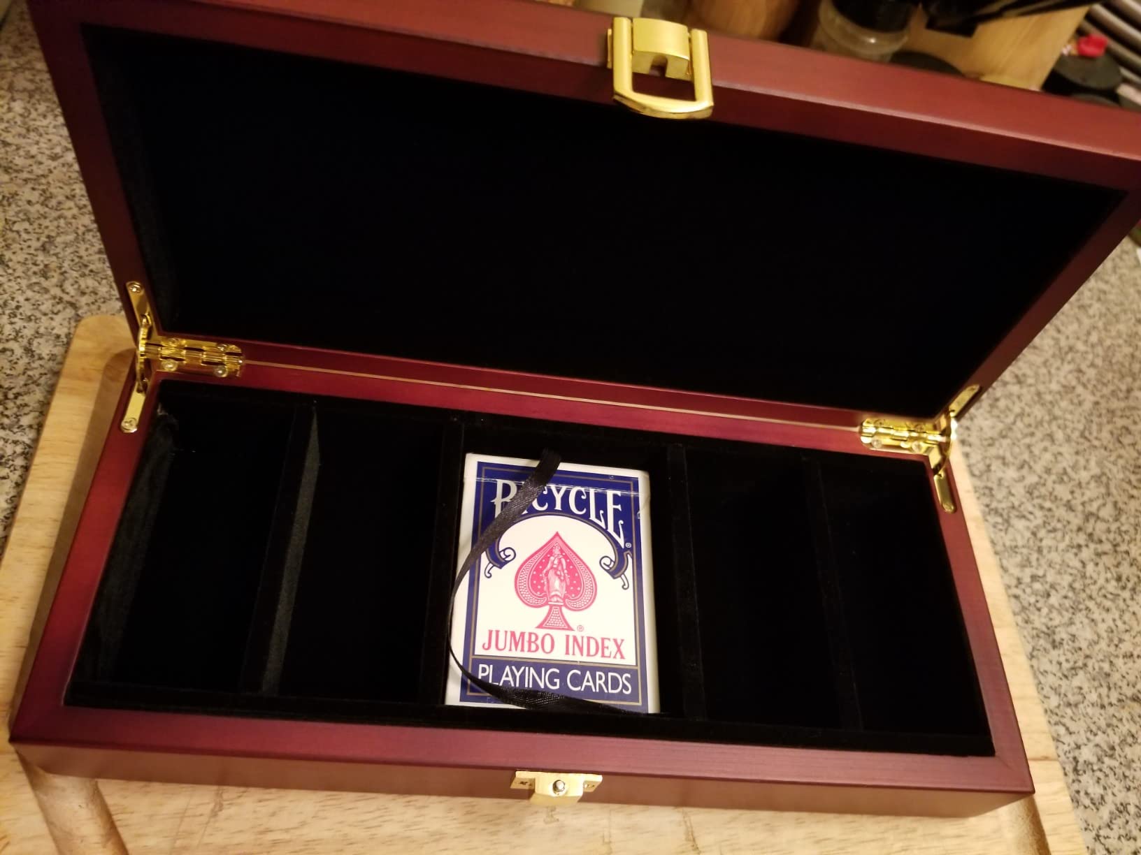 DA VINCI Mahogany Wood Poker Case with 100 Chip Capacity (Chips not Included) customer photo 2