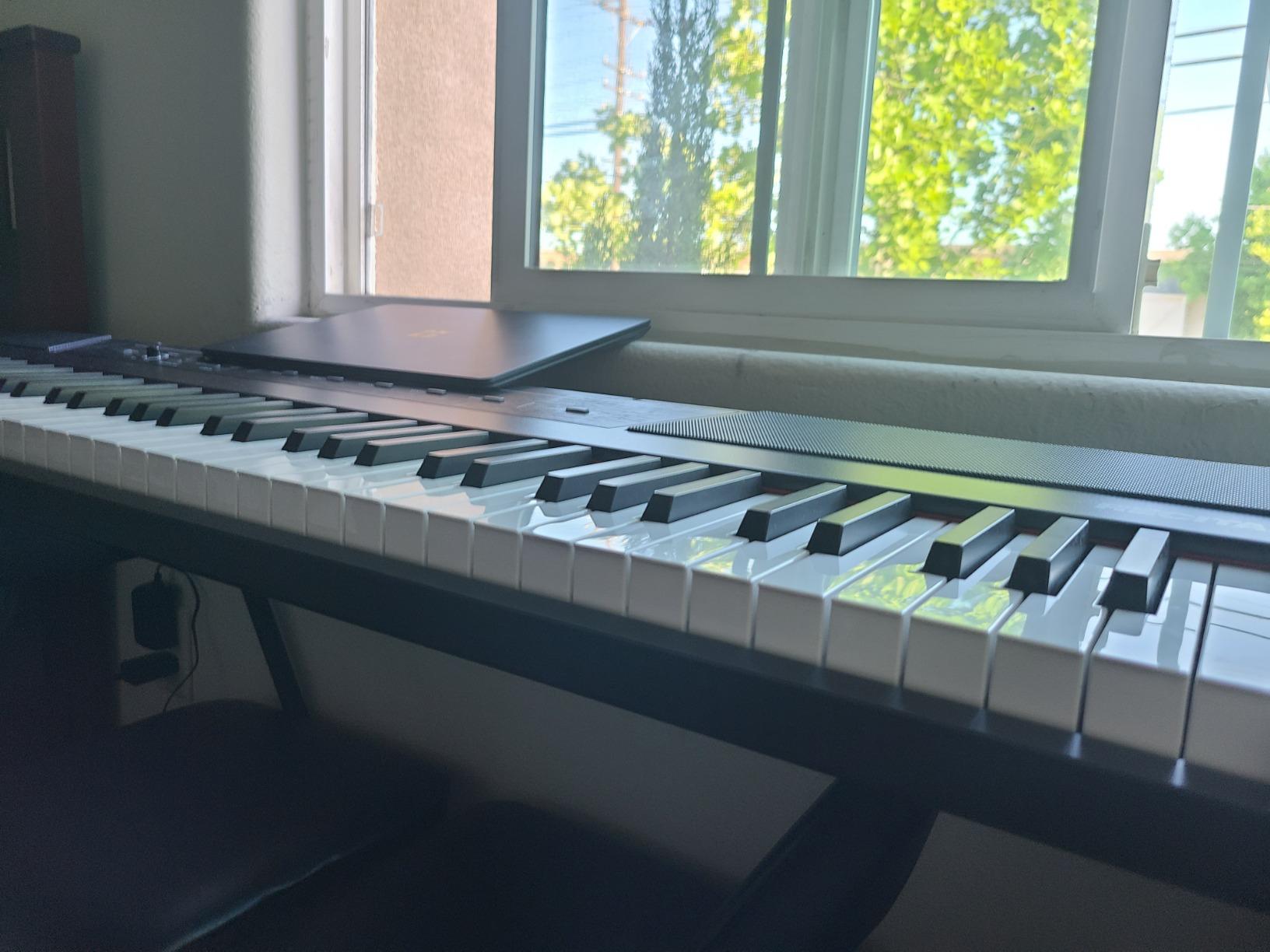 Alesis Recital 88-Key Digital Piano with Semi-Weighted Keys | 20W Speakers, 5 Voices, Split/Layer Modes, Adjustable Touch Response, Piano Lessons, for Beginners customer photo 2