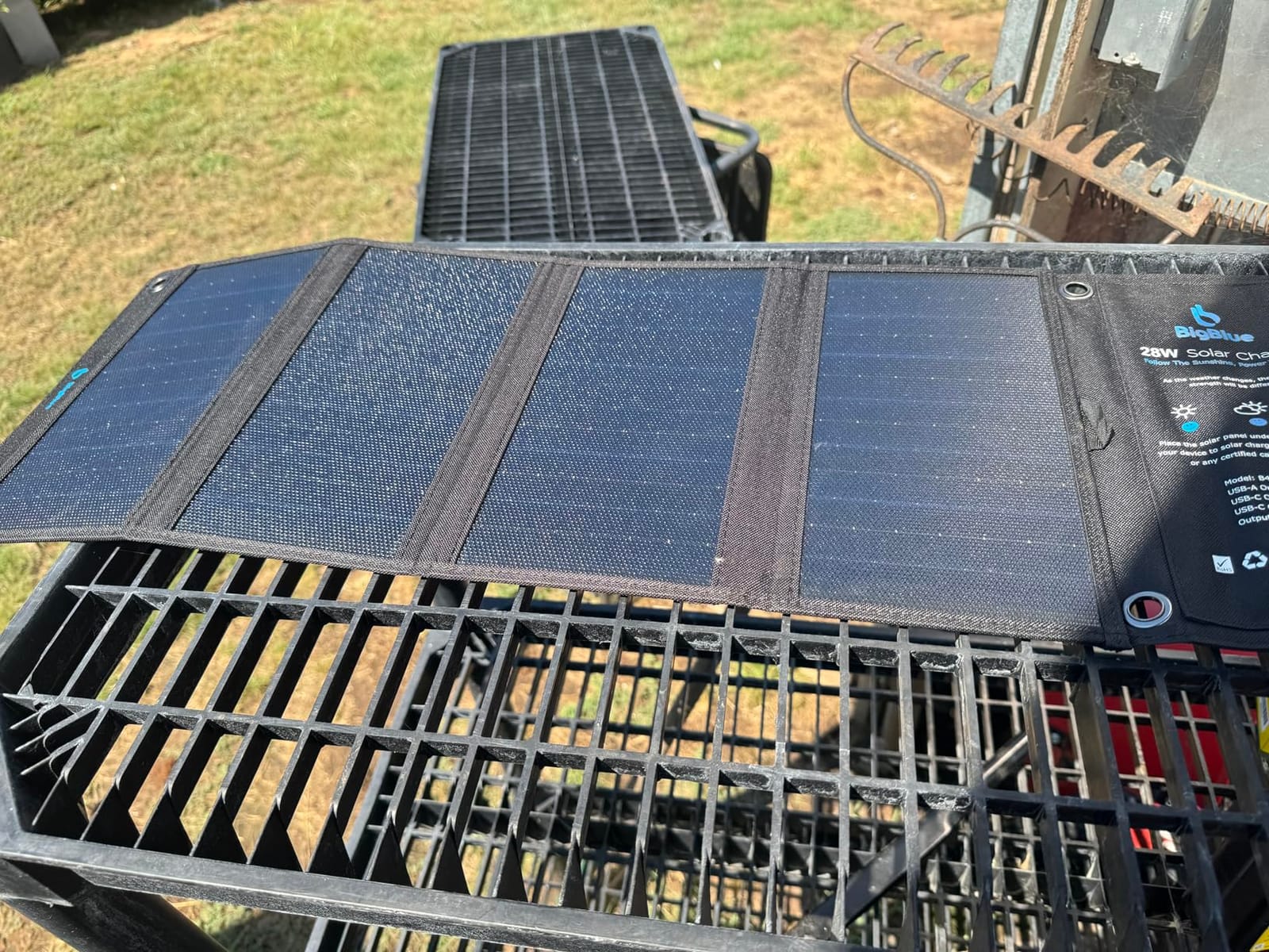 BigBlue 28W High-Efficiency Solar Panel Charger with Dual USB-C and USB-A | Solar Phone Charger for Camping, Backpacking, Folding Solar Panels for iPhone, iPad, Samsung Galaxy, Power Bank, GPS etc customer photo 2