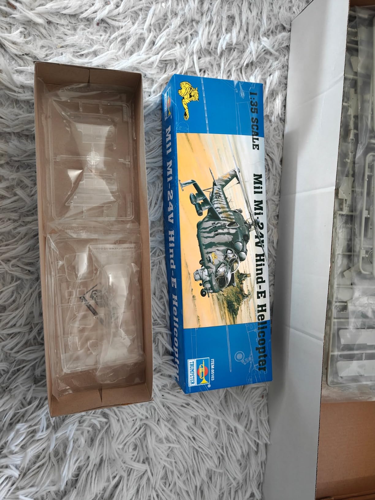 Trumpeter 1/35 Scale Mill Mi24V Hind E Helicopter Plastic Model Kit customer photo 1