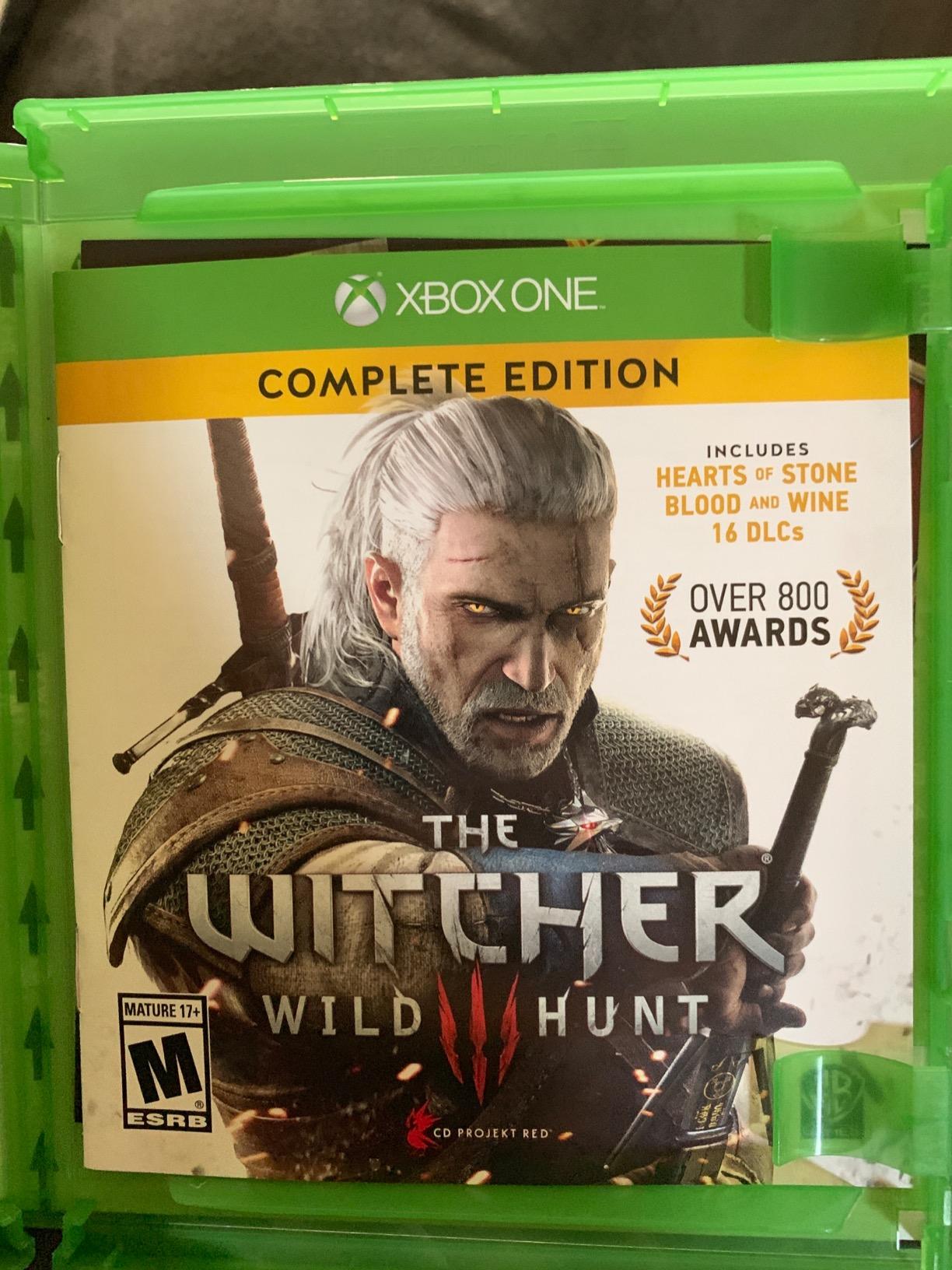 Witcher 3: Wild Hunt Complete Edition - Xbox One customer photo 1