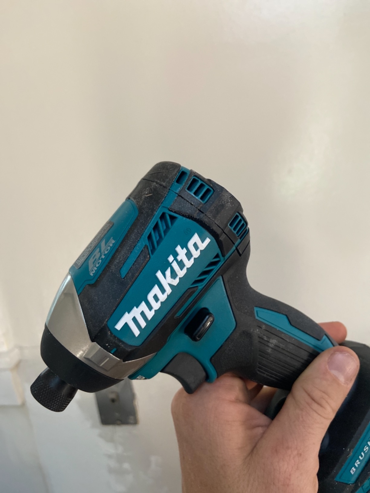 Makita XDT14Z 18V LXT Lithium-Ion Brushless Cordless Quick-Shift Mode 3-Speed Impact Driver, Tool Only customer photo 2