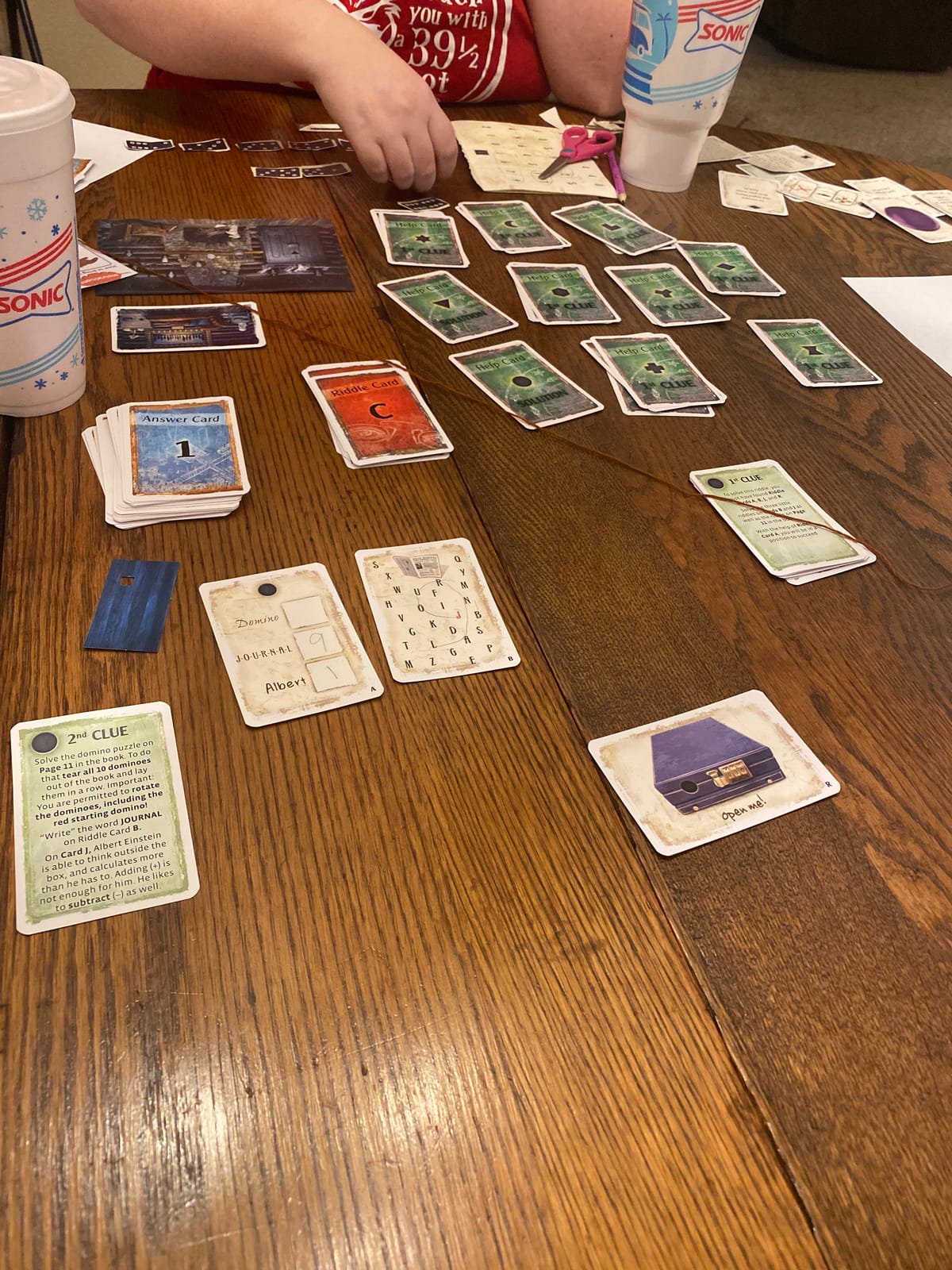 Exit: The Abandoned Cabin - Kennerspiel Des Jahres Winner, Card-Based Family Escape Room Game for 1-4 Players, Ages 12+, Blue customer photo 2