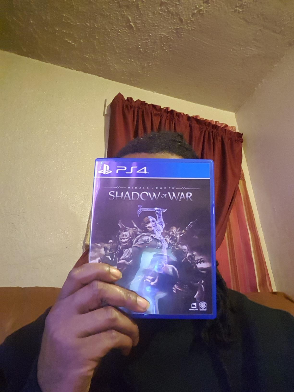 Middle-Earth: Shadow Of War - PlayStation 4 customer photo 1