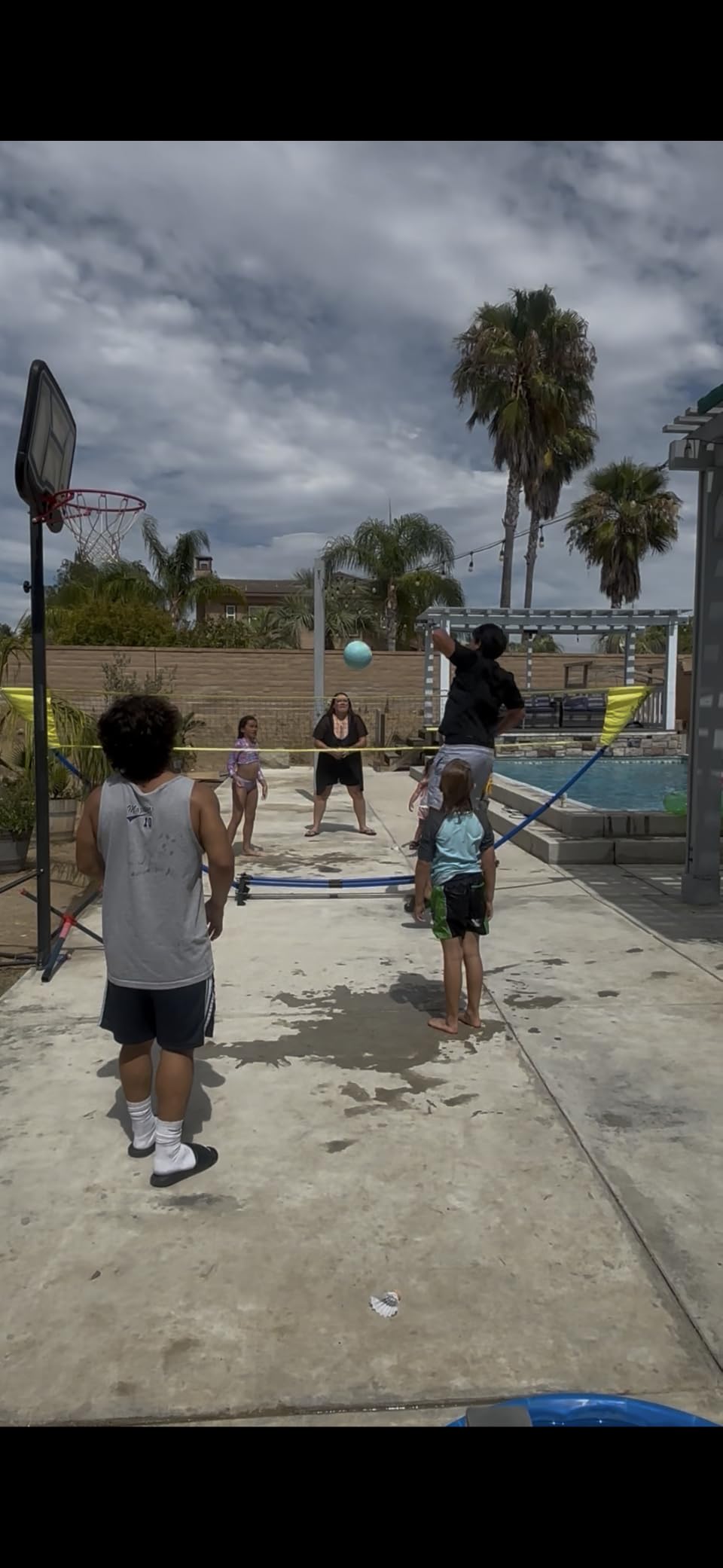 EastPoint Badminton Set, 4 Rackets, 2 Shuttlecocks, 15' Net, Outdoor Games | Portable, Self-Packing, Easy Setup & Take Down, Backyard Games, Kids Games, Camping Fun customer photo 2