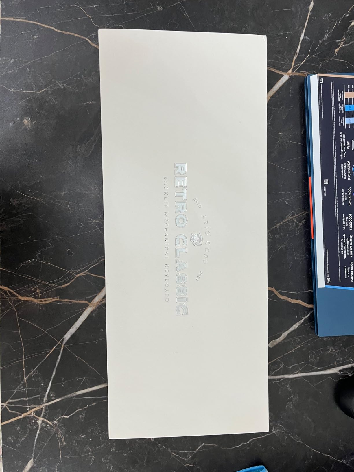 Azio Retro Classic Artisan - USB Luxury Vintage Back lit Mechanical Keyboard (Blue Switch, Black Leather, Zinc Alloy Frame)(MK-RETRO-L-03-US) customer photo 2