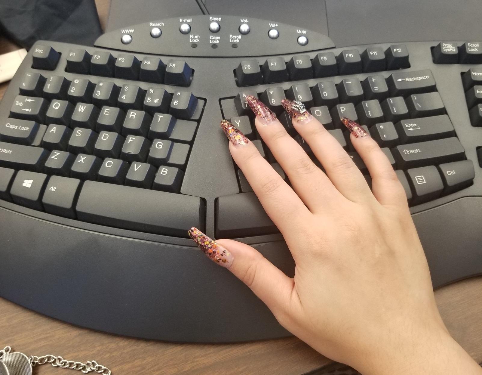 Perixx PERIBOARD-512B Wired Ergonomic Keyboard - Split Keyboard, Wrist Rest, Natural Typing customer photo 1