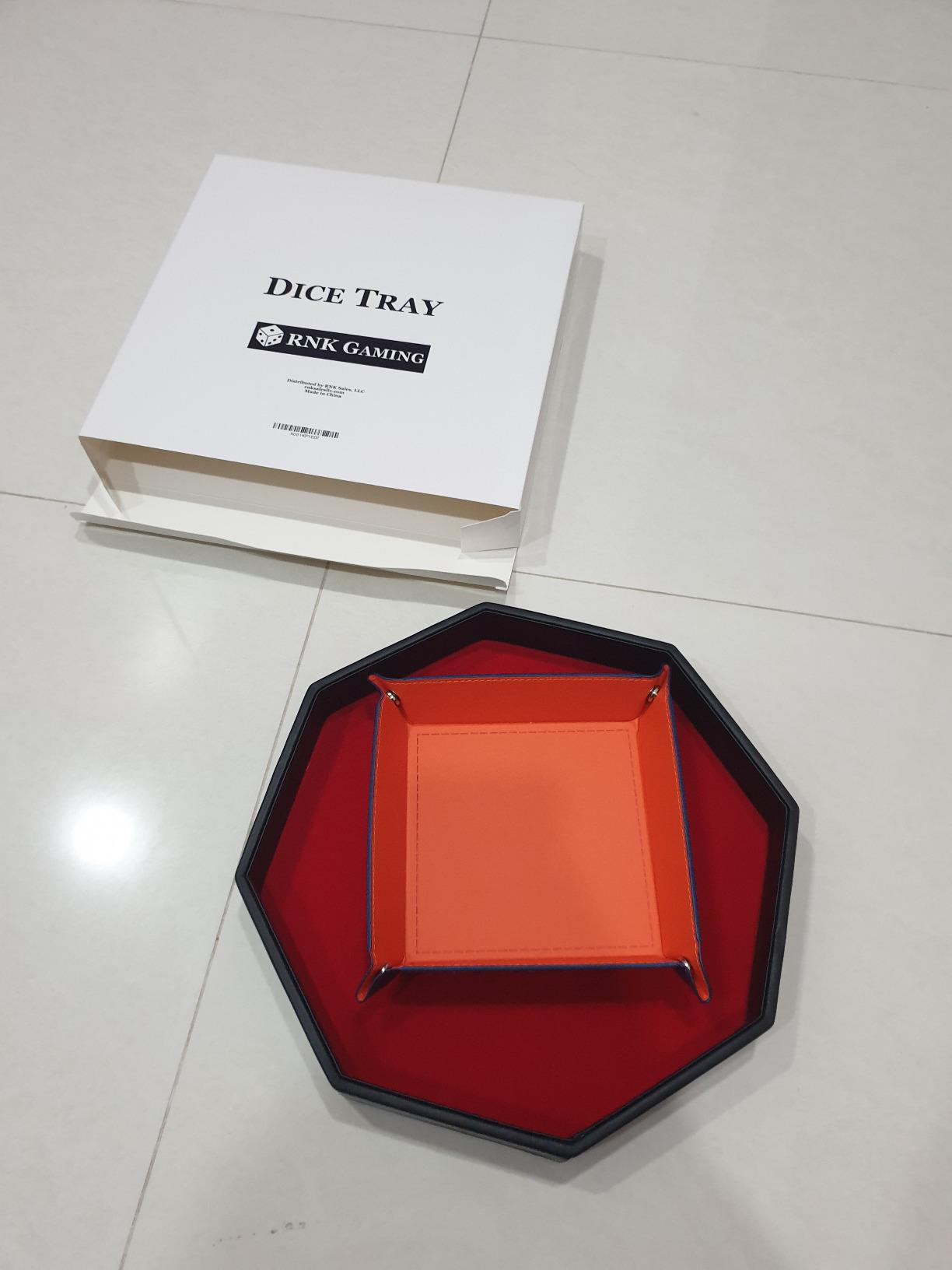 Octagon Dice Rolling Tray, Red, 11.5 Inch | PU Leather, Velvet customer photo 1
