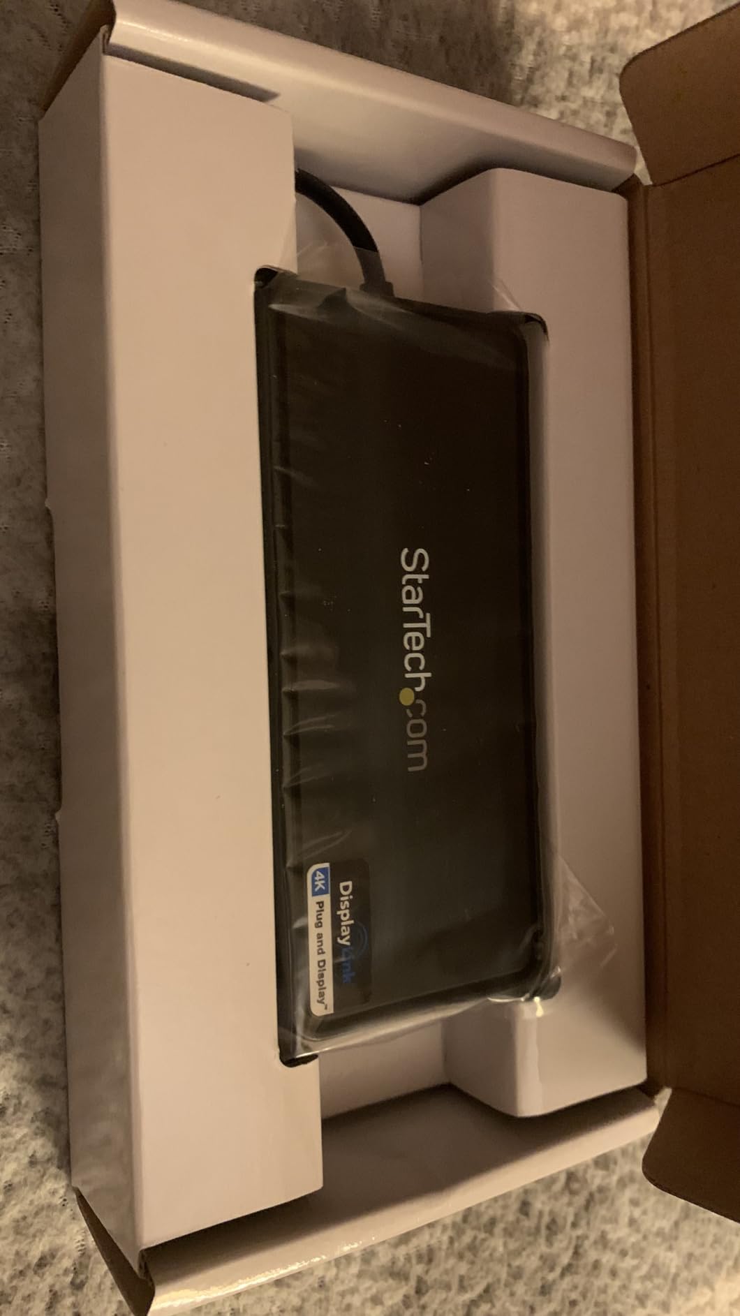 StarTech USB-A DisplayLink Dual 4K 60Hz DP Mini Dock, GbE, TAA (USBA2DPGB) customer photo 1