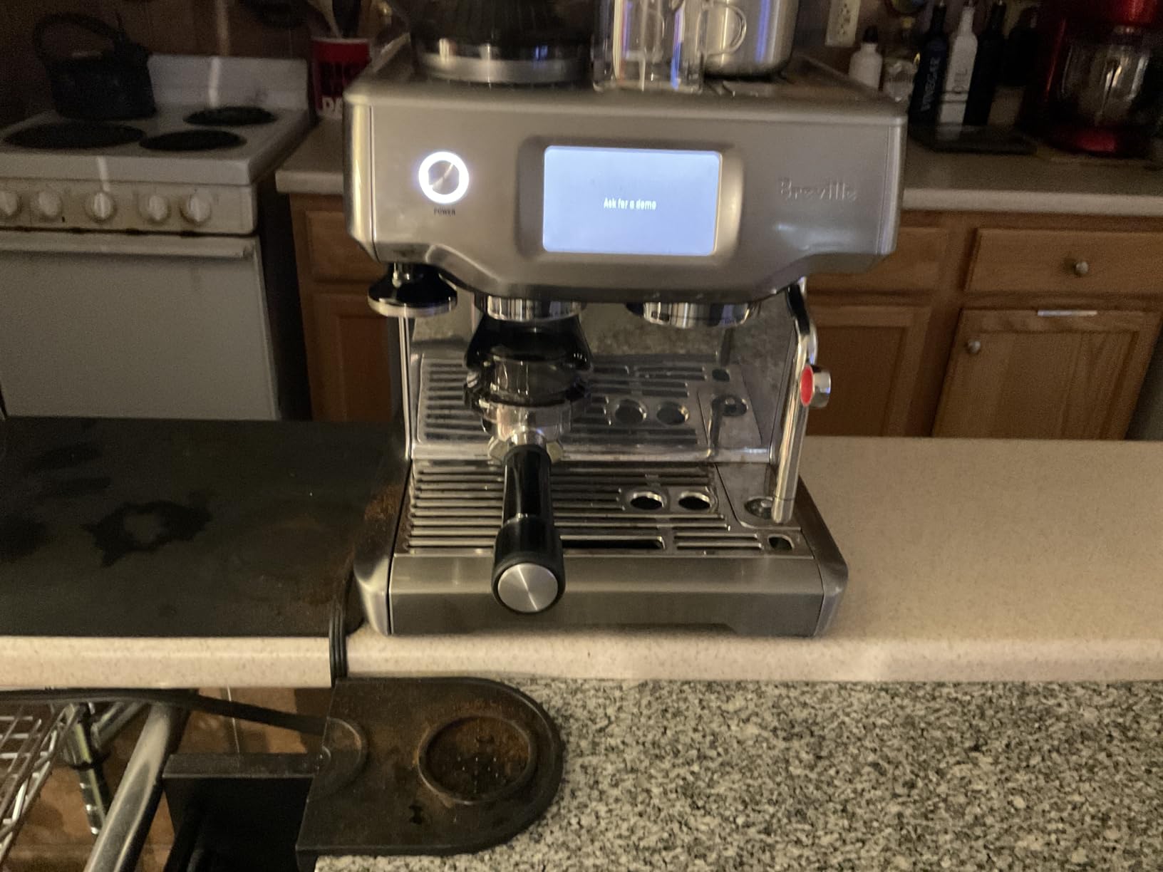 Breville BES880BSS Barista Touch Espresso Machine, Brushed Stainless Steel with Built-in Grinder customer photo 2