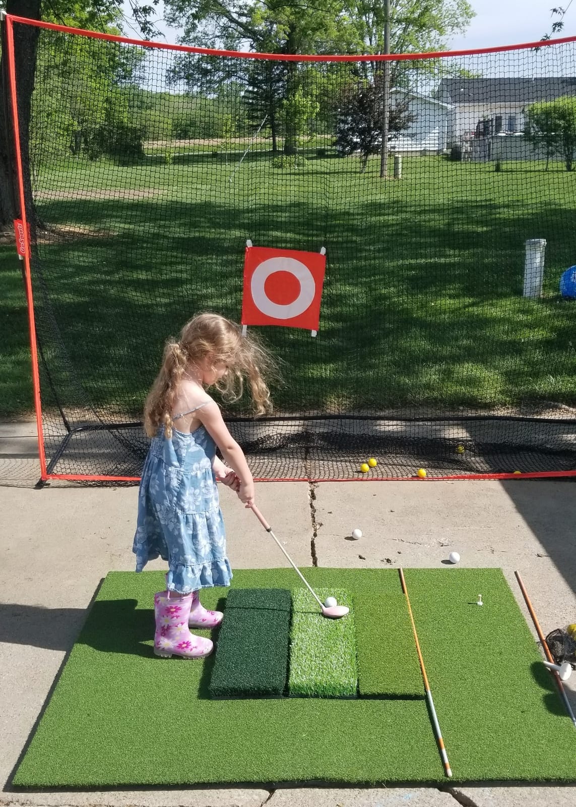 GoSports Golf Practice Hitting Net - Choose Between Huge 10 x 7 ft or 7 x 7 ft Nets - Personal Driving Range for Indoor or Outdoor Use - Designed by Golfers for Golfers customer photo 1